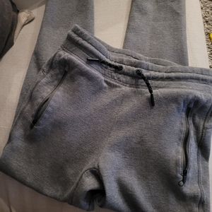 GapFit Tech Boys Joggers